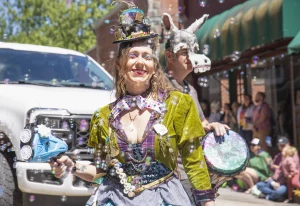 bubble performer artrageous parade eureka springs